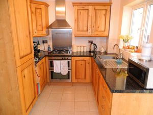 Kitchen- click for photo gallery